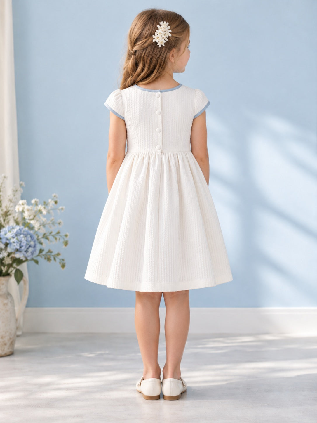 Simple Modest Casual Ivory Knee-length Jewel Gathered Blue-bound Cap Sleeves A-line Flowergirl Dress - view 2