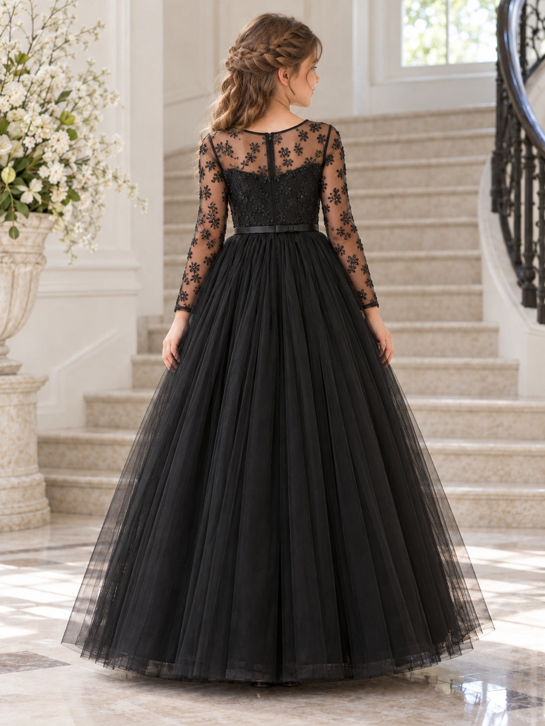 Vestido de niña de arras de encaje y tul en negro, línea A, escote a la caja, manga larga, largo hasta el suelo, estilo recatado