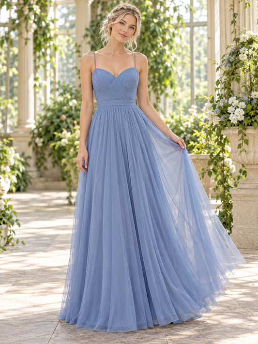 Vestido de dama de honor de tul en azul pizarra, línea A, escote corazón, sin mangas y largo hasta el suelo