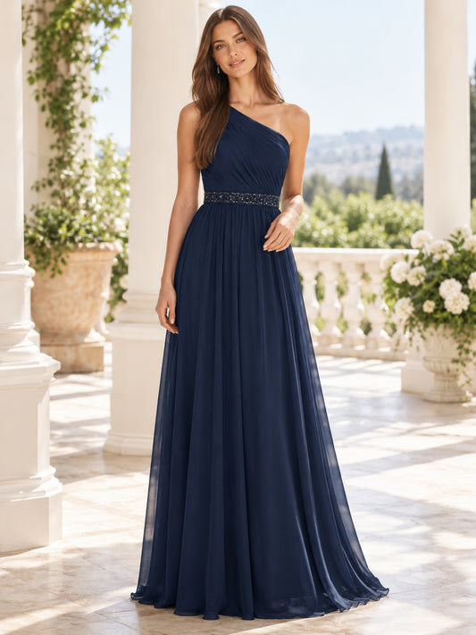 Vestido de dama de honor de gasa en azul marino oscuro, línea A, un hombro, sin mangas y largo hasta el suelo