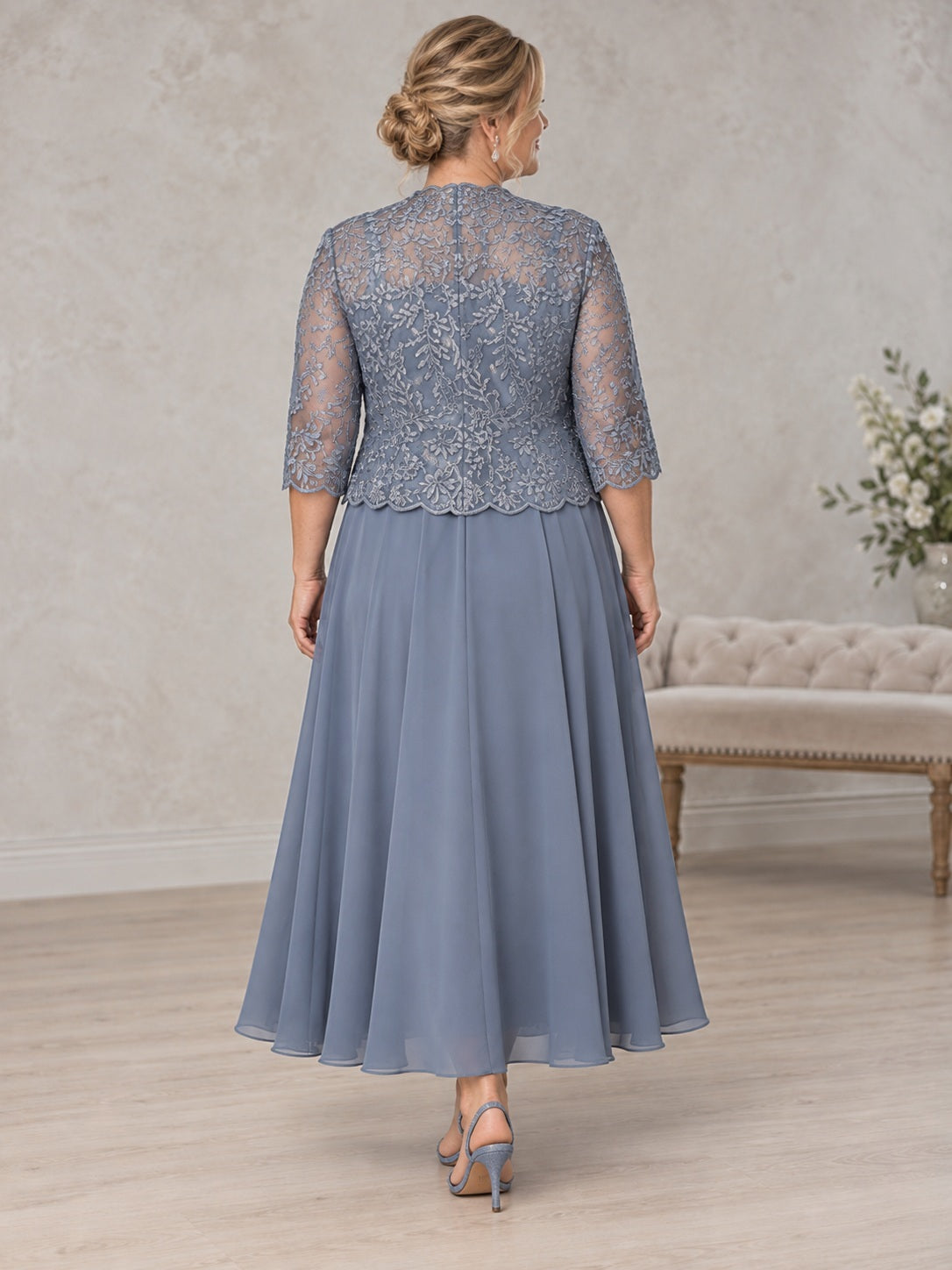 Robe de mère de la mariée grande taille en deux pièces, col carré, mousseline bleue et dentelle, avec boléro