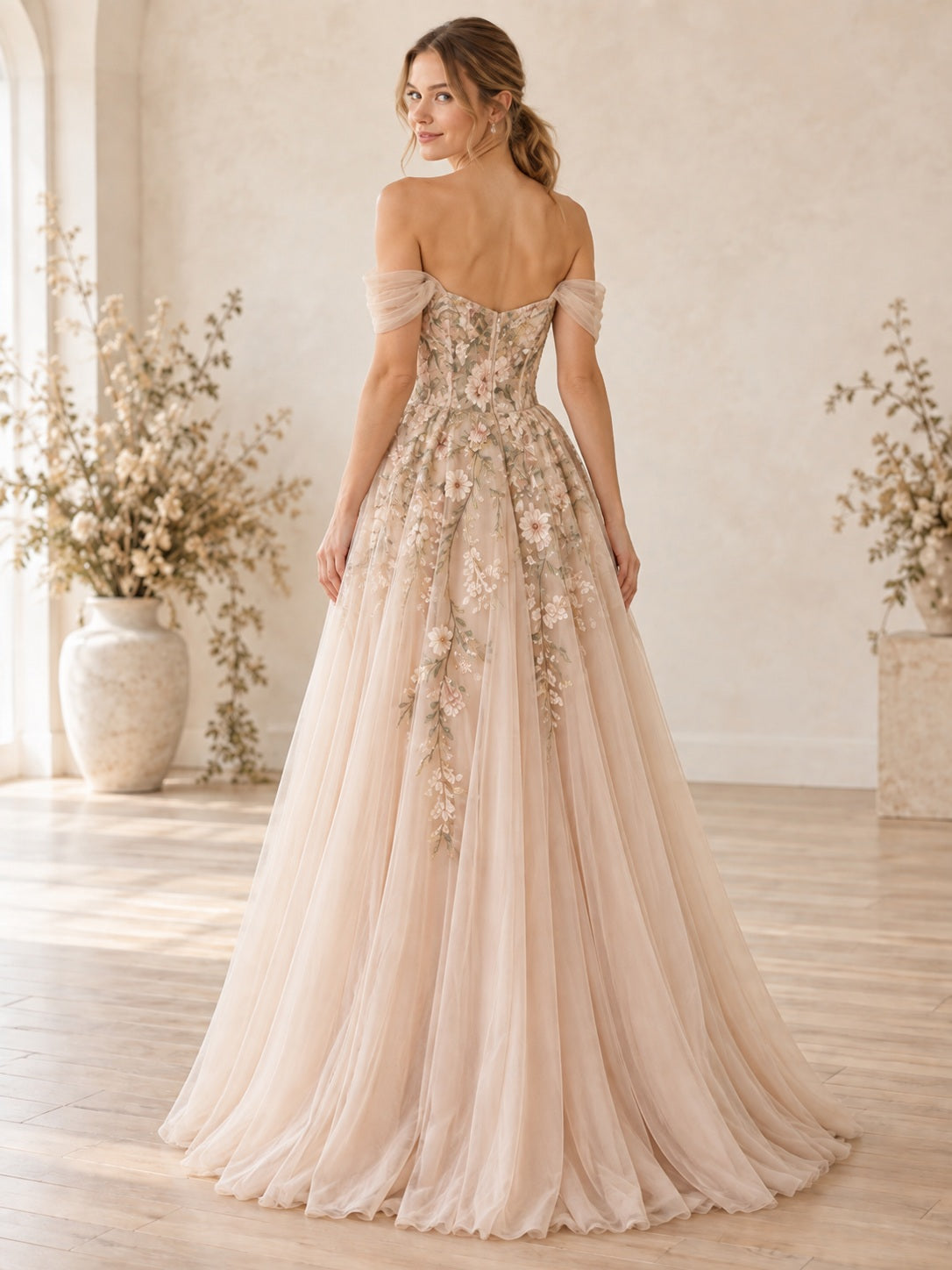 Boho-Abendkleid in Champagner mit Carmen-Ausschnitt, Blumenstickerei, A-Linie und bodenlangem Rock