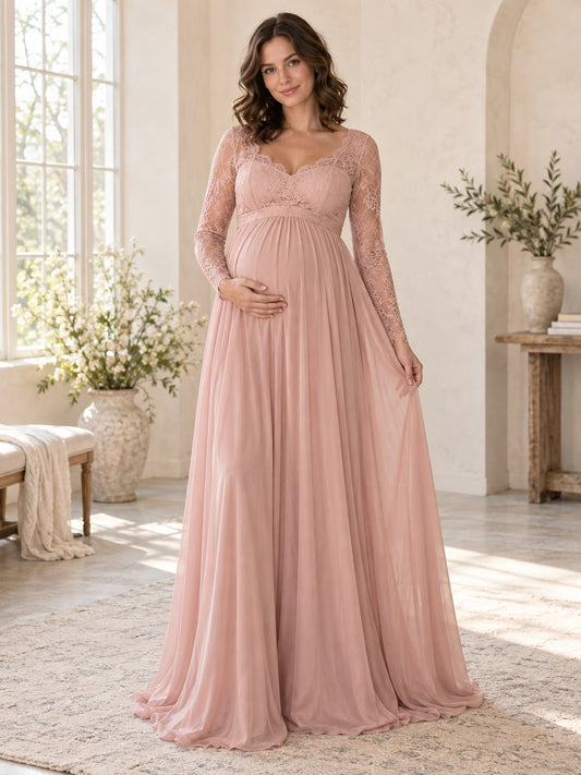 Vestido premamá de gasa y encaje en rosa antiguo, corte imperio, festoneado y escote en V, manga larga y largo hasta el suelo
