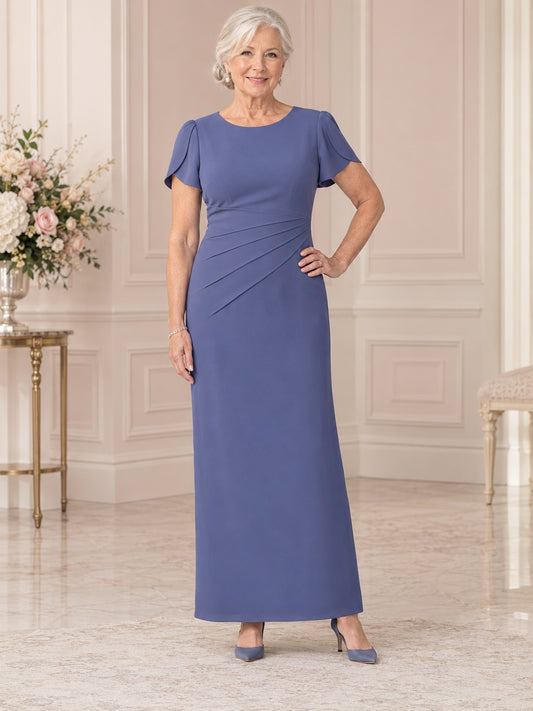 Vestido para madre de la novia o del novio de crepé en azul pizarra, corte recto, escote redondo, manga corta y largo al tobillo