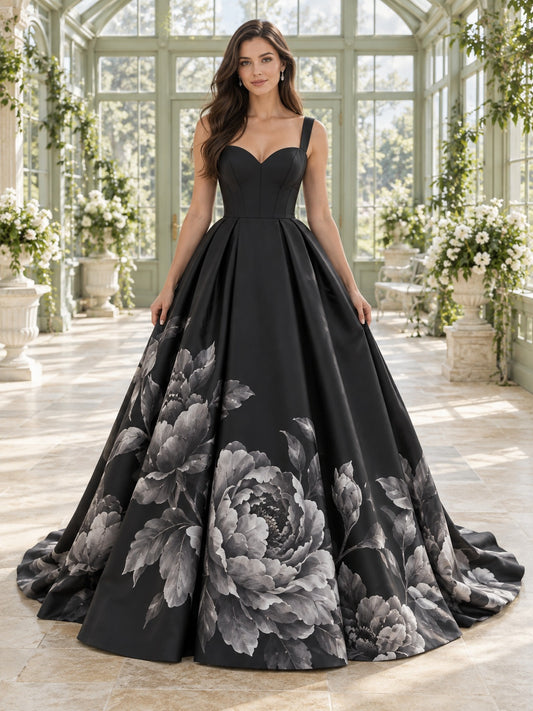 Elegantes ärmelloses Ballkleid aus Mikado mit schwarzen, herzförmigen und grauen Pfingstrosen zur Hochzeit