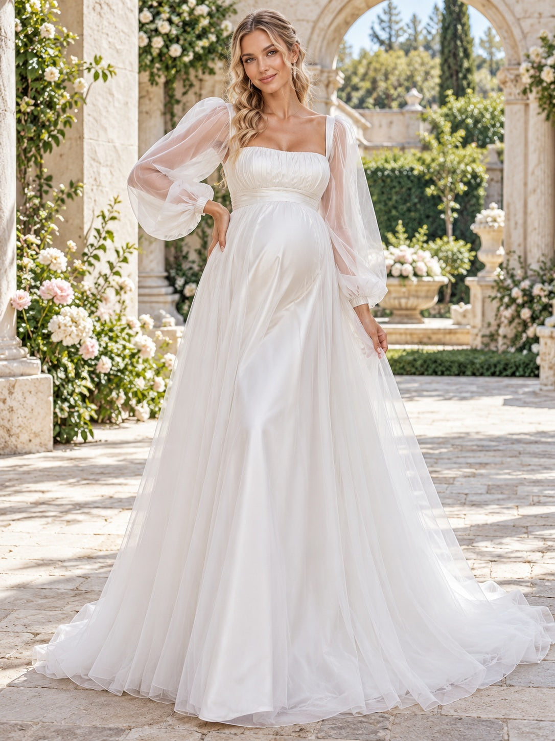 Vestido de novia premamá de tul y organza en blanco, corte imperio, escote cuadrado, manga larga y cola corta