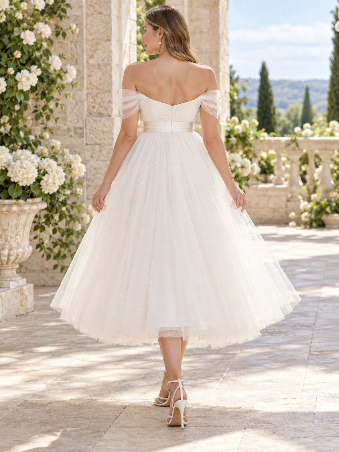 Umstandsbrautkleid aus Satin und Tüll, wadenlang, schulterfrei mit Herzausschnitt und Gürtel