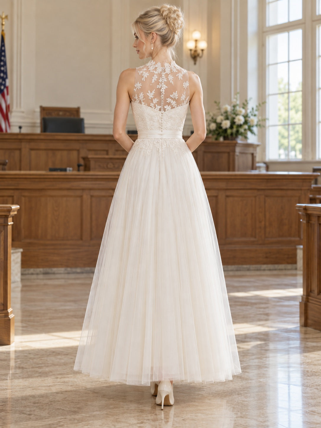 Courthouse-Brautkleid mit hohem Ausschnitt, ärmellos, floraler Spitze, Tüll und knöchellanger Länge